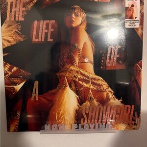 Taylor Swift – The Life Of A Showgirl Vinyl
